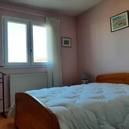 Lumineux Avec Terrasse A 2 Pas De La A - Fr-1-239-623 Апартаменты *